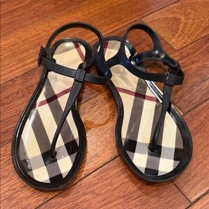 Burberry rubber jelly sandals size 36